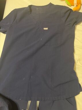 Figs Women's Navy Set